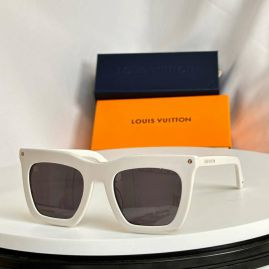 Picture of LV Sunglasses _SKUfw56808919fw